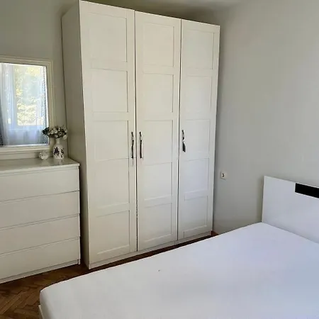 Sokolitsite Paşmaklı
